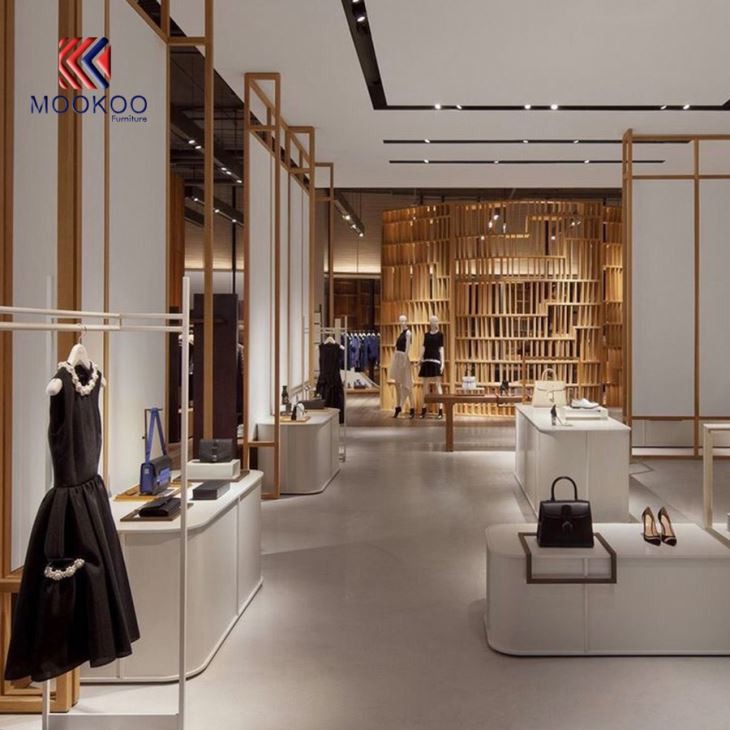 Display Clothing Store